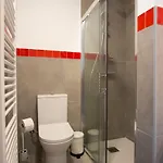 Casa Do Meio *